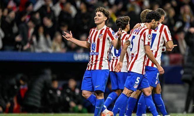 波兰主帅：要帮扎莱夫斯基找回状态；我觉得莱万还没决定未来（波兰主帅：将助扎莱夫斯基重拾状态；莱万未来仍未定案）