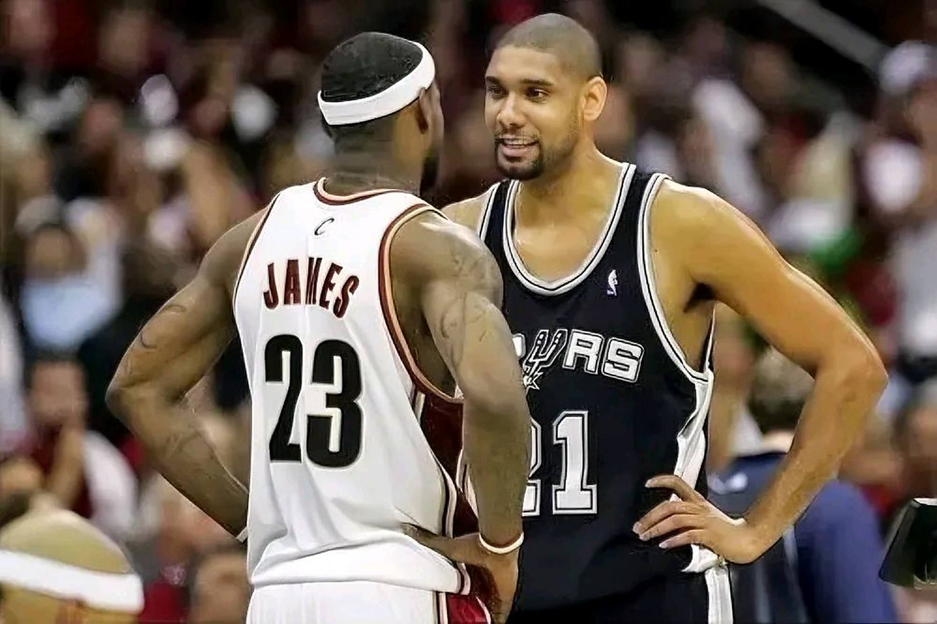 图赫尔：贝林厄姆以10号位身份回归，福登会是中路球员（图赫尔：贝林厄姆重返10号位，福登主打中路）