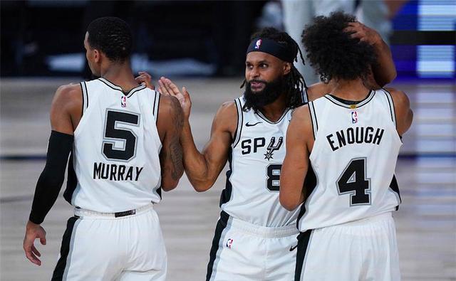 罗马诺：迈尼昂与米兰续约谈判停滞，但他与国米没有任何接触（罗马诺：迈尼昂与米兰续约陷入停滞，与国米毫无接触）