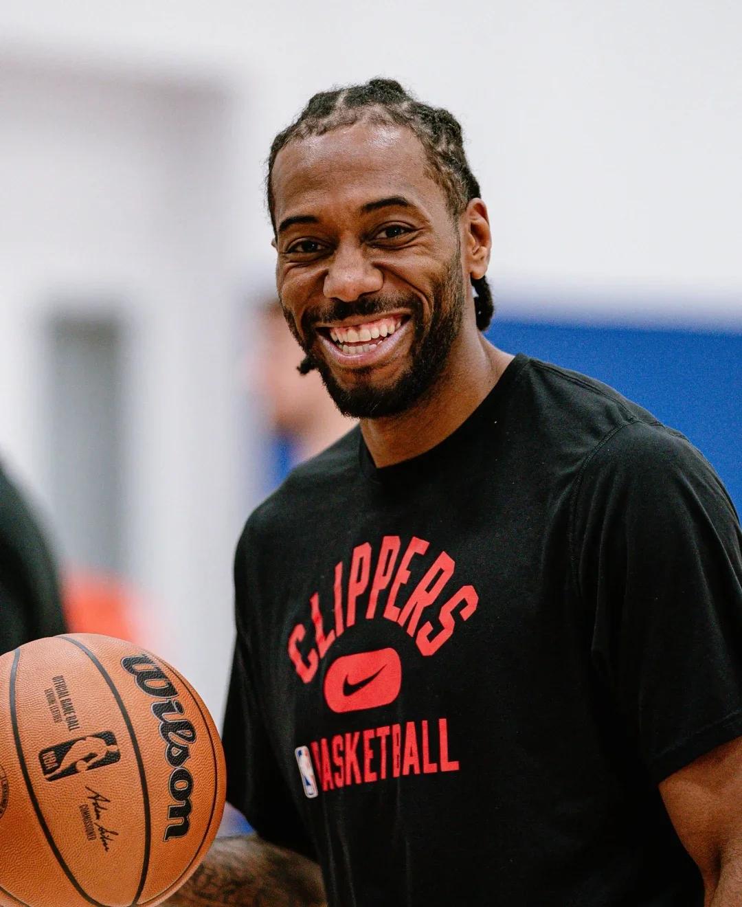 赫内斯：我希望穆勒未来回拜仁担任高管，他既聪明又受欢迎（赫内斯：期待穆勒将来回归拜仁担任高层，他聪明且人气高）