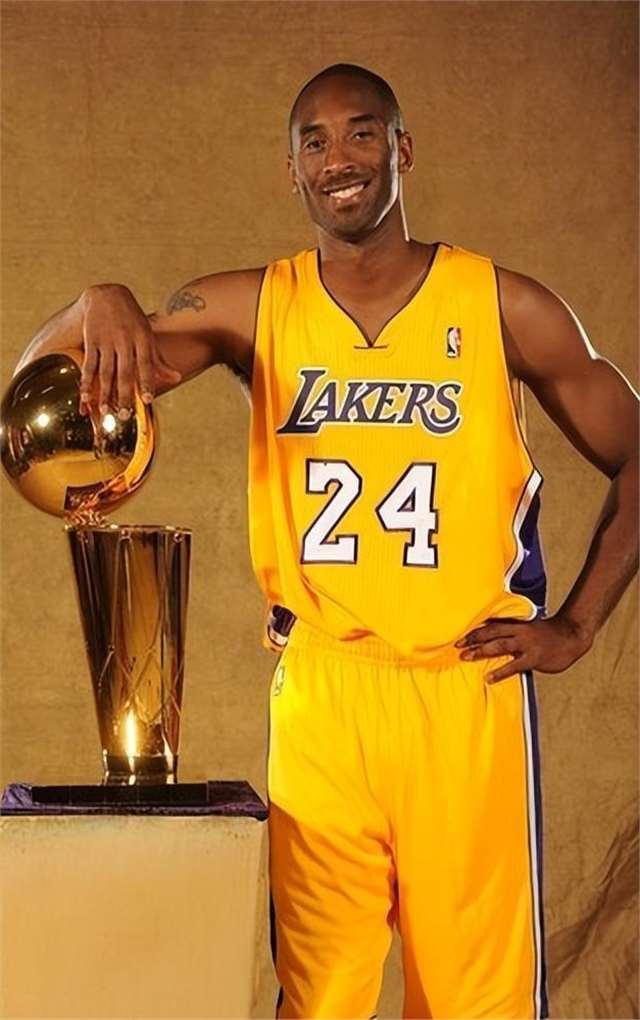 领跑首节得分！雷迪克：这是东契奇的策略，喜欢他这样打（首节得分领跑！雷迪克：这是东契奇的策略，我欣赏他这种打法）